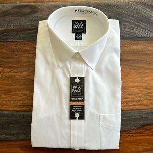 Jos. A. Bank, Slimfit traveler dress shirt, 100% cotton 16 1/2 x 35